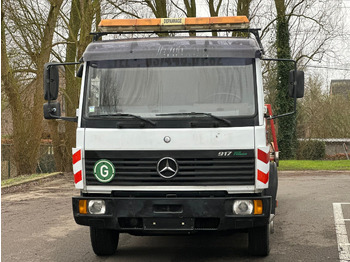 Tow truck MERCEDES-BENZ
