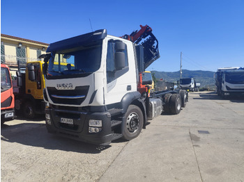 Crane truck IVECO Stralis