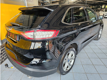 SUV Ford Edge Titanium 4x4 AHK ACC SchiebeDach Navi LED: picture 2
