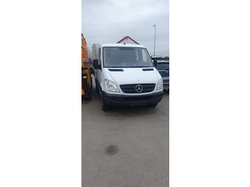 Curtain side van MERCEDES-BENZ Sprinter 213