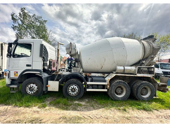 Concrete mixer truck Volvo FM: picture 2