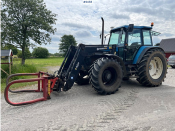 Farm tractor NEW HOLLAND