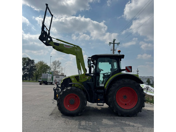 Farm tractor CLAAS 530: picture 3