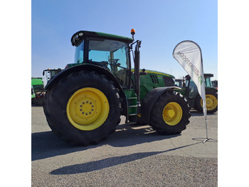 Farm tractor JOHN DEERE 6210R: picture 3