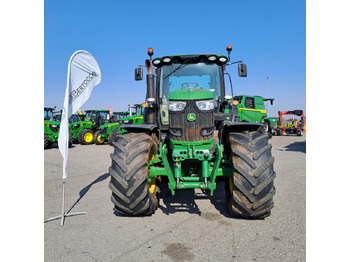 Farm tractor JOHN DEERE 6210R: picture 2