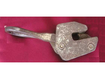 Material handling equipment