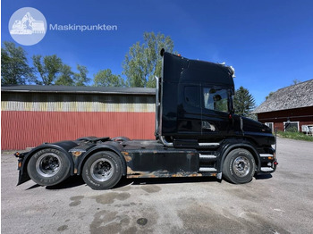 Tractor unit SCANIA R 620