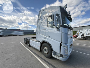 Tractor unit VOLVO FH 540