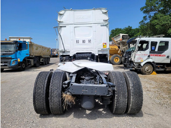 Tractor unit DAF NGD480: picture 5