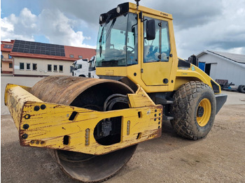 Compactor BOMAG BW213DH-4