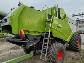 Combine harvester Claas Tucano 480 V750: picture 3