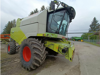 Combine harvester Claas Tucano 480 V750: picture 5