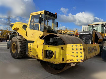 Compactor BOMAG BW226DH-4: picture 2