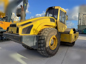 Compactor BOMAG BW226DH-4: picture 4