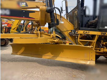 Grader CATERPILLAR 140G: picture 5