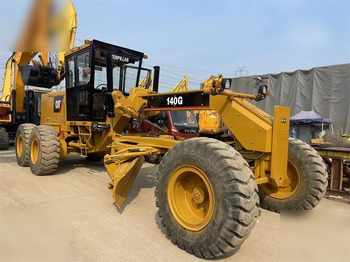 Grader CATERPILLAR 140G
