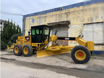 Grader CATERPILLAR 140H: picture 4
