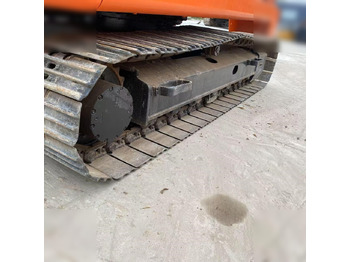 Crawler excavator DOOSAN DX140 LC: picture 4