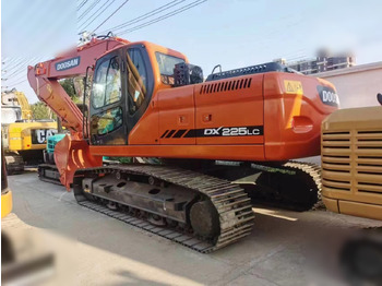 Crawler excavator DOOSAN DX225LC