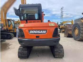 Crawler excavator DOOSAN DX60-9C: picture 4