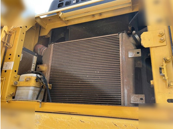 Crawler excavator KOMATSU PC400-8: picture 5