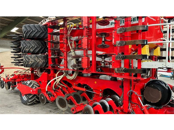 Seed drill Pöttinger Terrasem C6 Fertilizer: picture 5