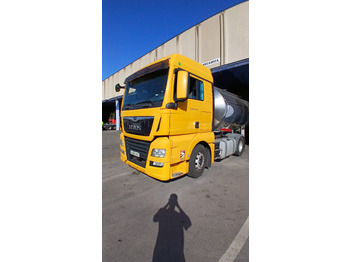 Tractor unit MAN TGX 460: picture 3