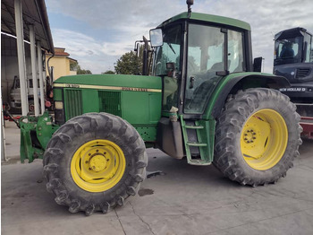 Farm tractor JOHN DEERE 6610