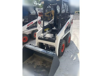 Skid steer loader BOBCAT S70: picture 3