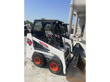 Skid steer loader BOBCAT S70: picture 5