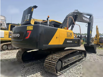 Crawler excavator VOLVO EC240