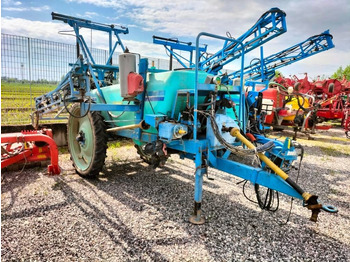 Trailed sprayer BERTHOUD