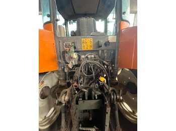 Farm tractor Renault Ares 640 RZ: picture 4
