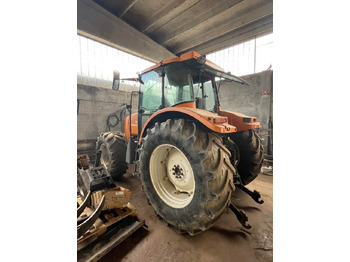 Farm tractor Renault Ares 640 RZ: picture 2