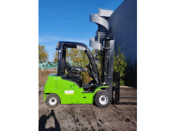 Electric forklift HANGCHA
