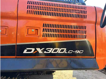 Crawler excavator Used Digger DOOSAN DX300 Construction Machinery Construction Digger Used DOOSAN DX300 Cheap Excavator: picture 3 Crawler excavator Used Digger DOOSAN DX300 Construction Machinery Construction Digger Used DOOSAN DX300 Cheap Excavator: picture 3