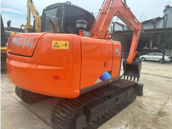 Excavator Used HITACHI ZX-70: picture 3