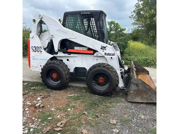 Skid steer loader BOBCAT S300