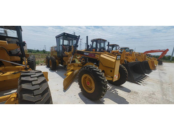 Grader CATERPILLAR 140M: picture 3