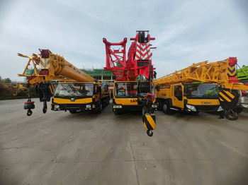 Mobile crane SANY