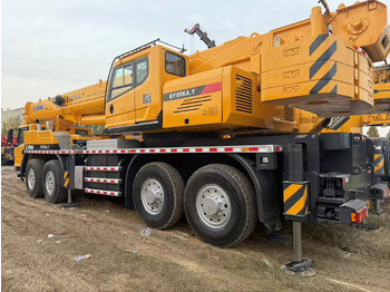 Mobile crane XCMG QY85