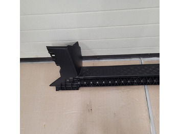 Bumper for Truck ZDERZAK MAN TGX E6 ORYGINAŁ NOWY PRZED LIFT: picture 3