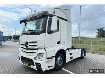 Tractor unit MERCEDES-BENZ Actros 1842