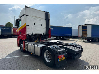 Tractor unit Mercedes-Benz Actros 1845 GigaSpace, Euro 6, / Gigaspace: picture 2 Tractor unit Mercedes-Benz Actros 1845 GigaSpace, Euro 6, / Gigaspace: picture 2