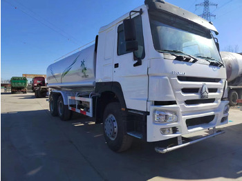 Tank truck SINOTRUK HOWO