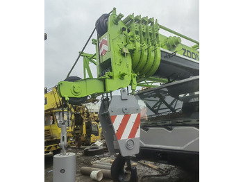 All terrain crane ZOOMLION