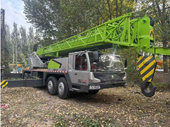 All terrain crane ZOOMLION ZTC700V