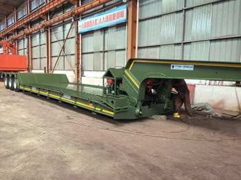 Semi-trailer TITAN