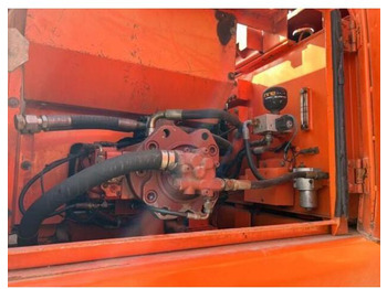 Crawler excavator 2019 Doosan DH220-7: picture 2
