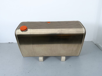 Fuel tank VOLVO